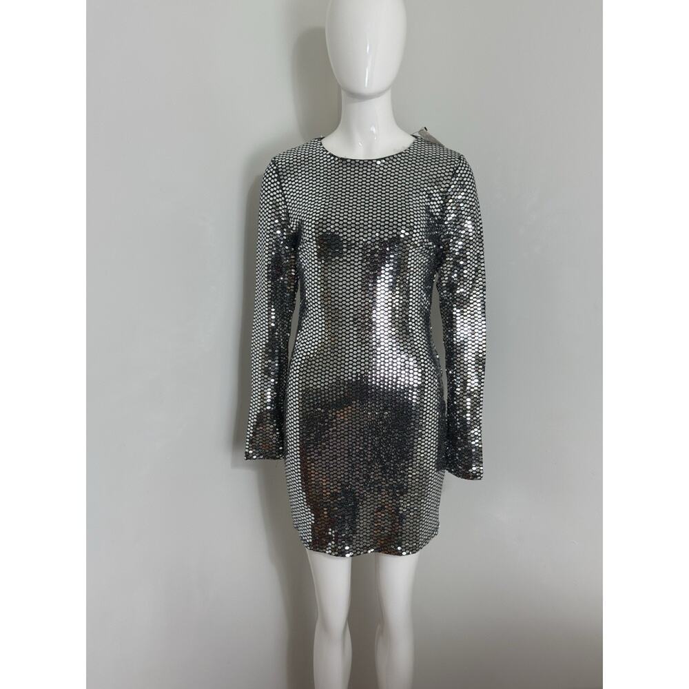 Women’s Silver Sequin Mini Dress Long Sleeve Bodycon Club Cocktail Size M NWT